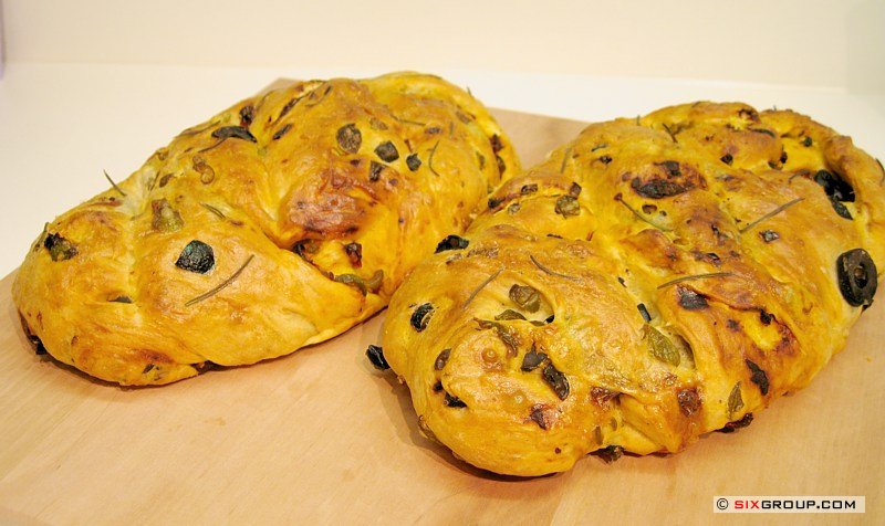 Tomaten- Oliven- Brot