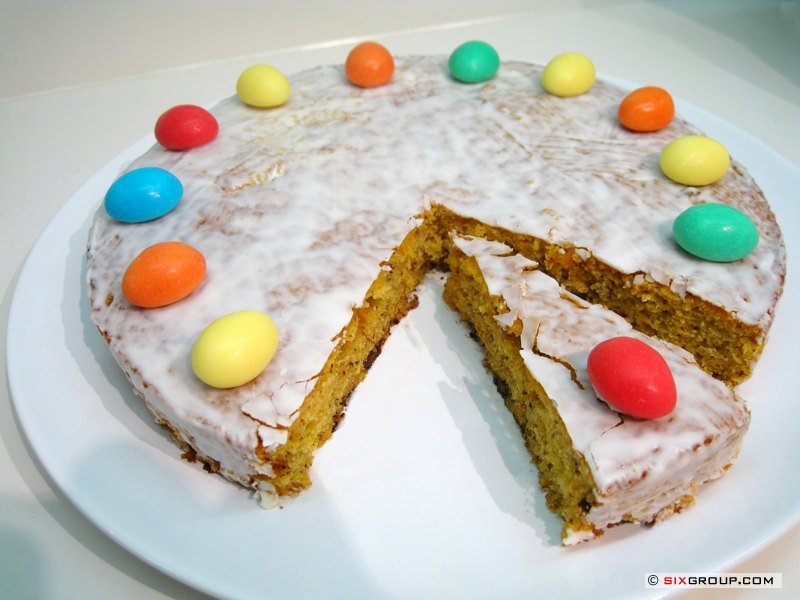 Karottentorte mit Zitronenguß