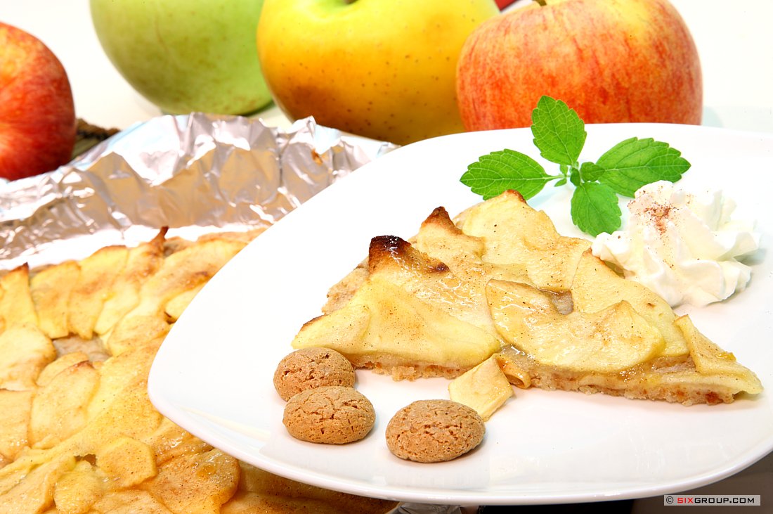 Knusper- Torte mit Äpfeln
