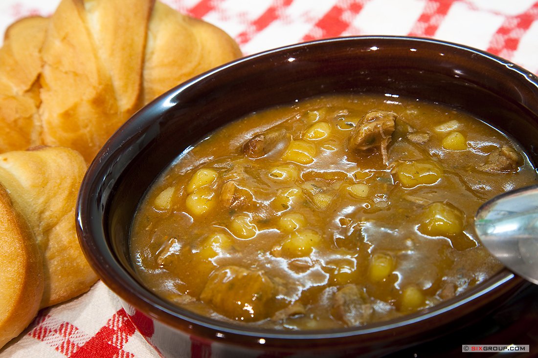 Scharfe Gulaschsuppe