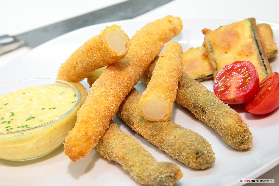 Panierte Spargelstangen