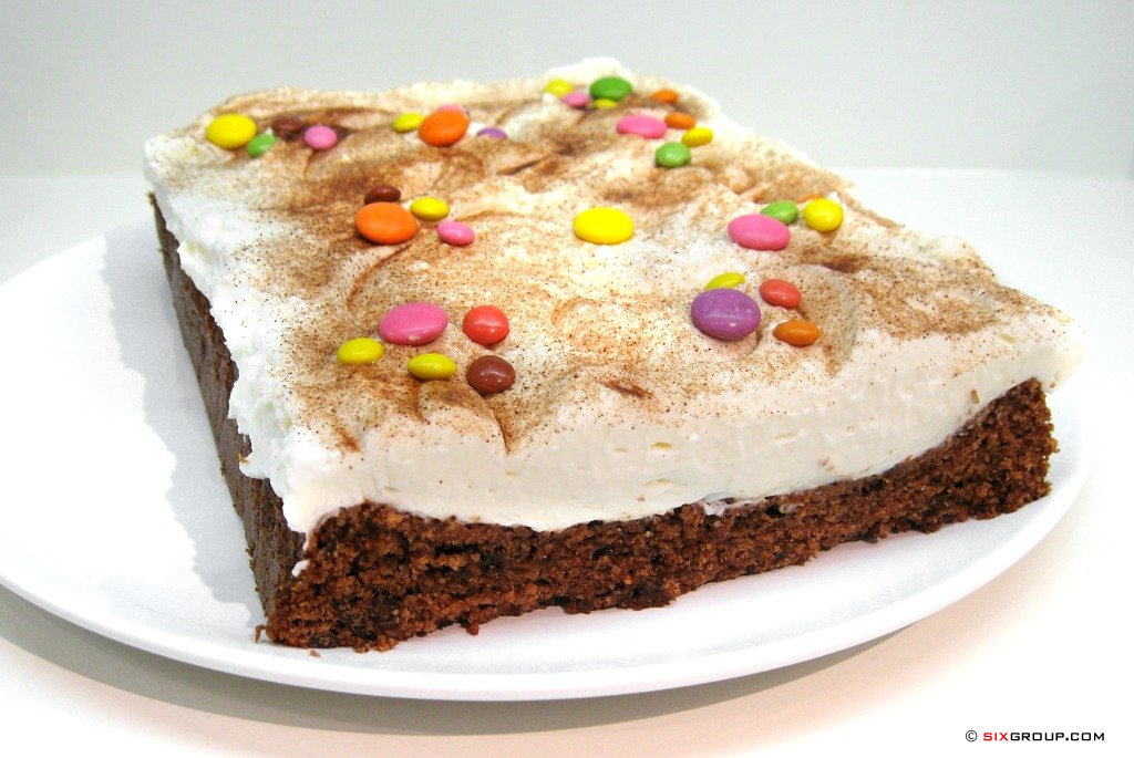 Kunterbunter Wattekuchen