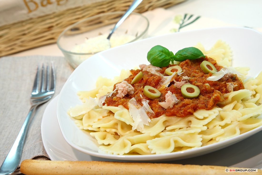 Farfalle con tonno