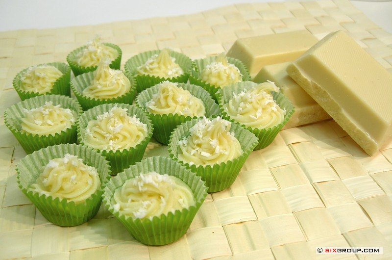 Amaretto- Kokospralinen